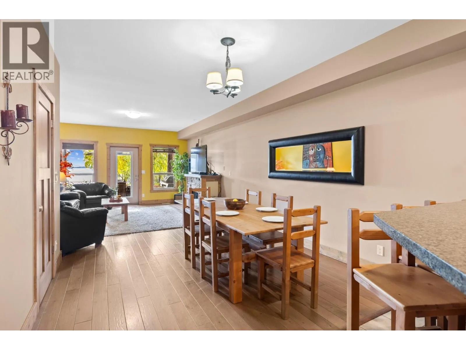 5401 Lakeshore Drive Unit# 104