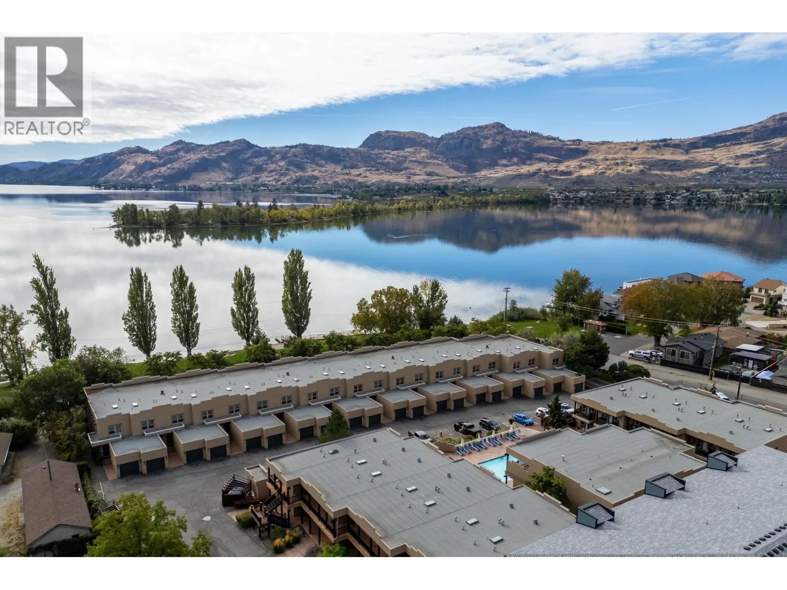 5401 Lakeshore Drive Unit# 104
