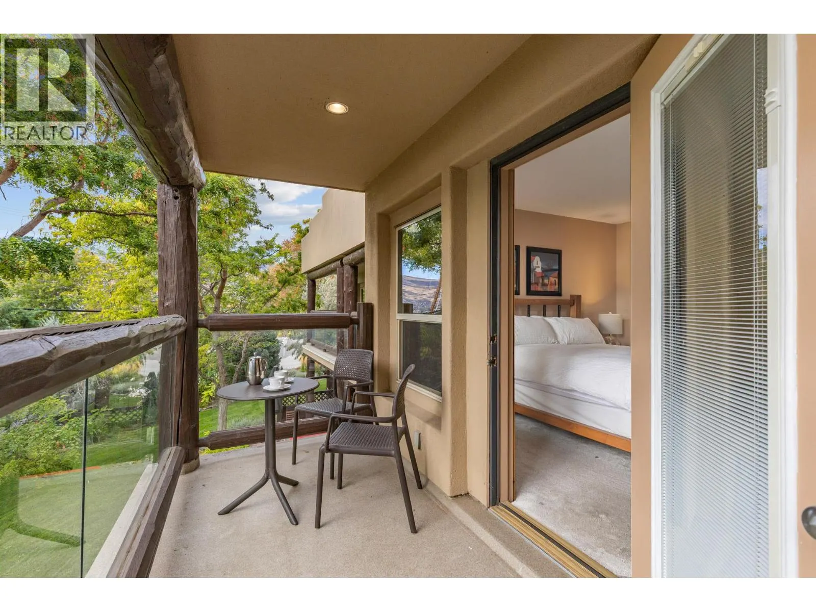 5401 Lakeshore Drive Unit# 104