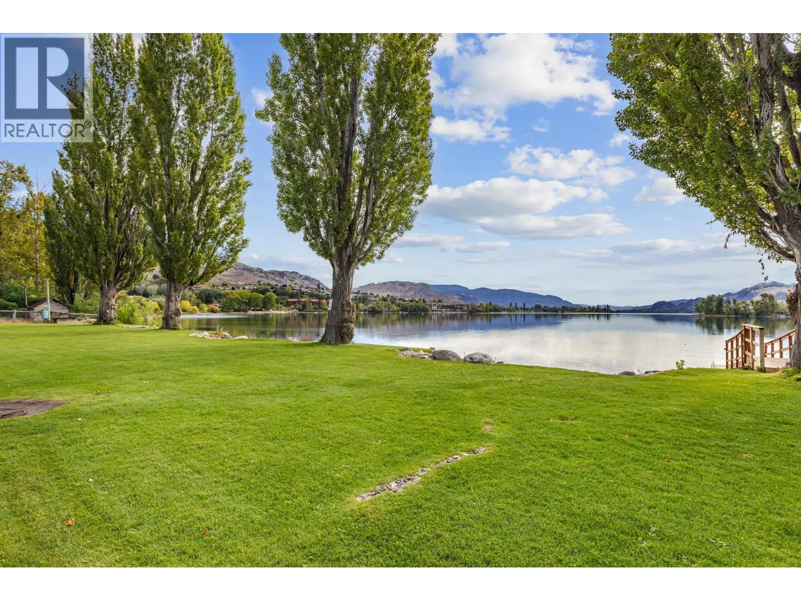5401 Lakeshore Drive Unit# 104