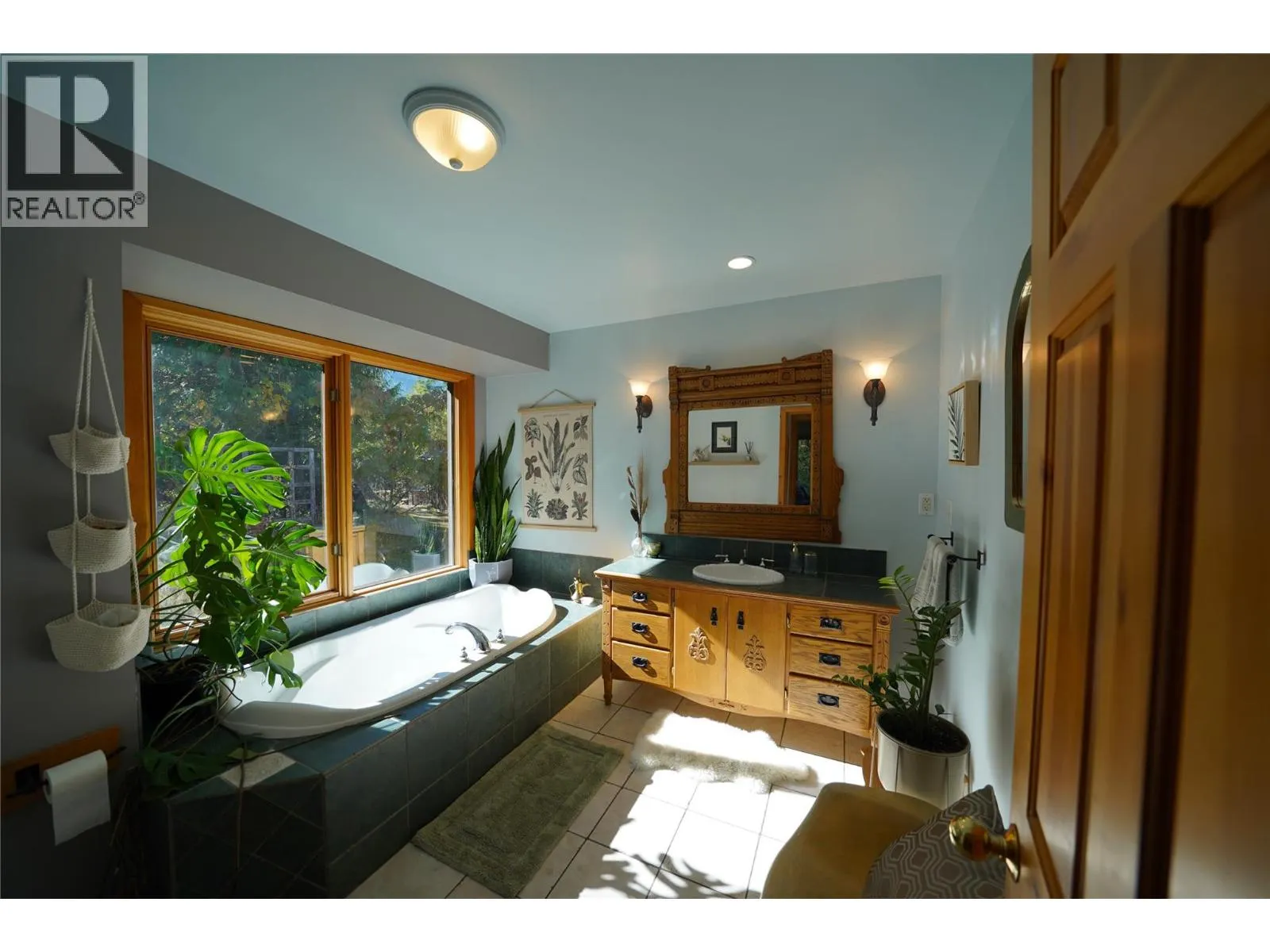 230 Rainbow Ridge Road