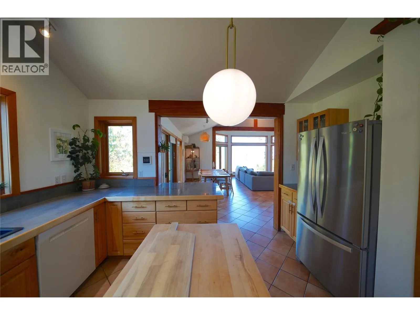 230 Rainbow Ridge Road