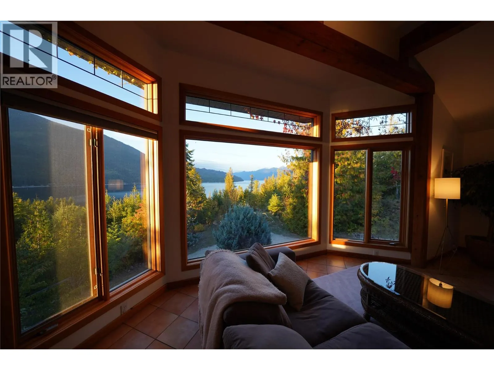 230 Rainbow Ridge Road