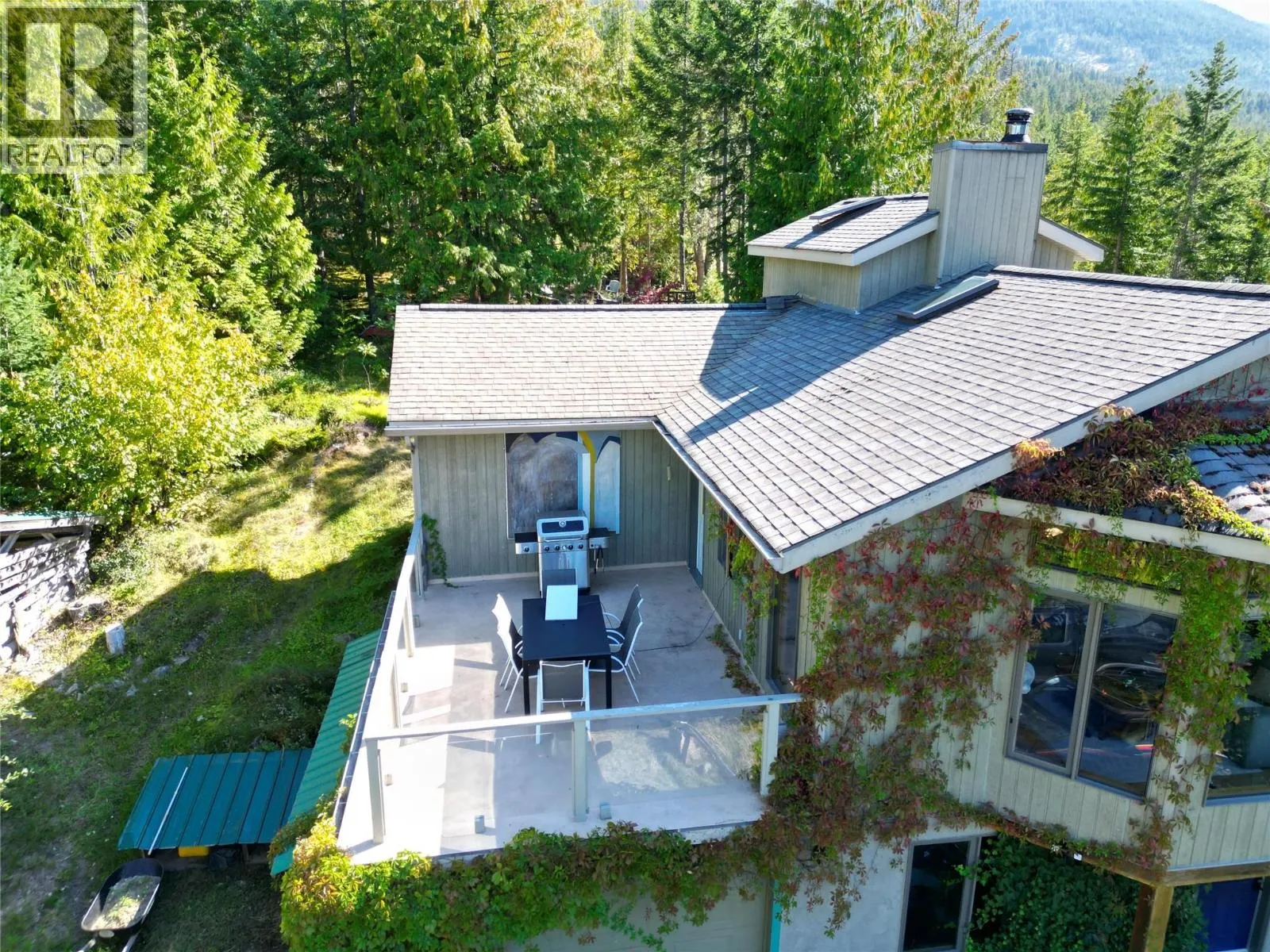 230 Rainbow Ridge Road