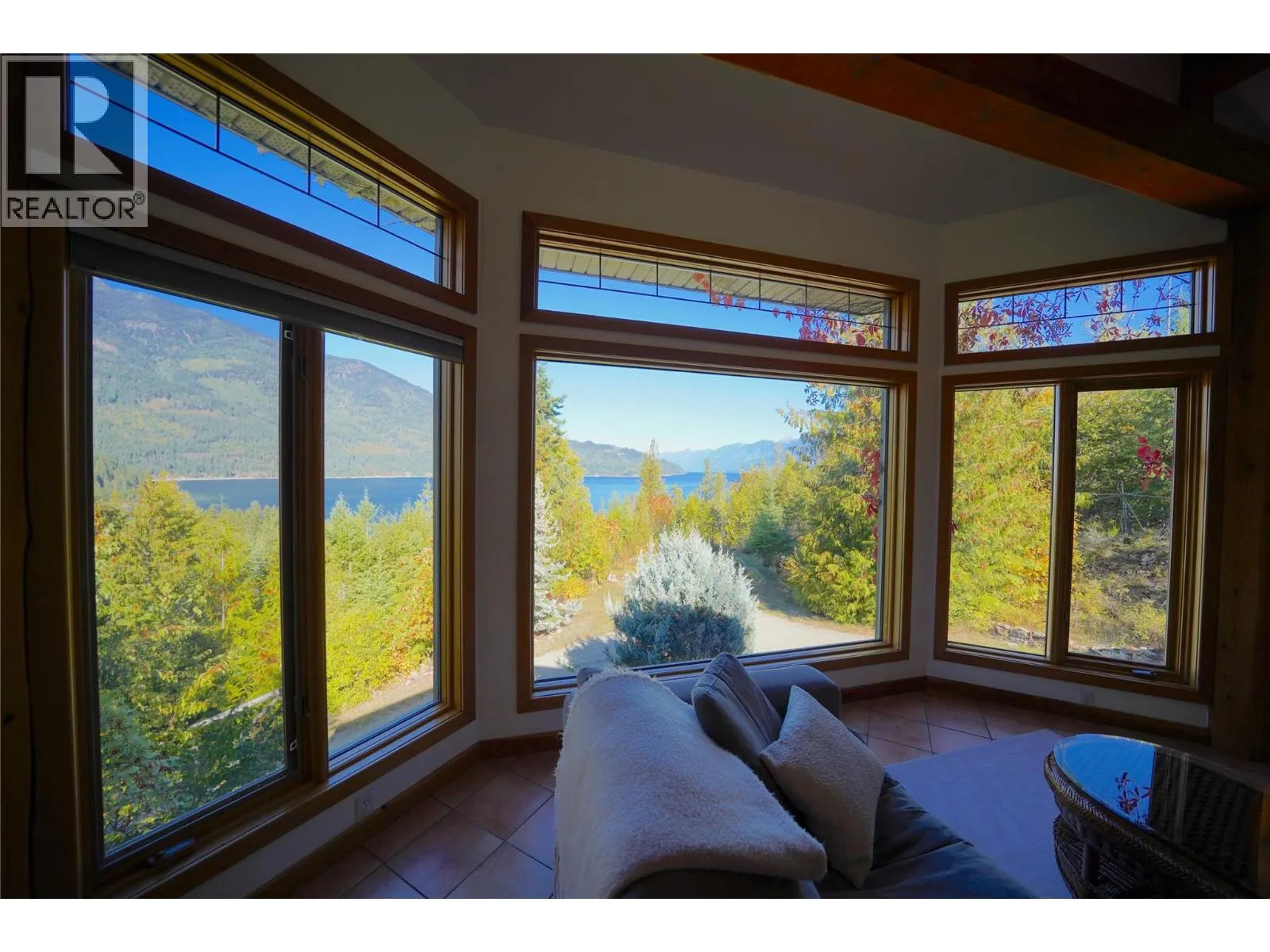 230 Rainbow Ridge Road