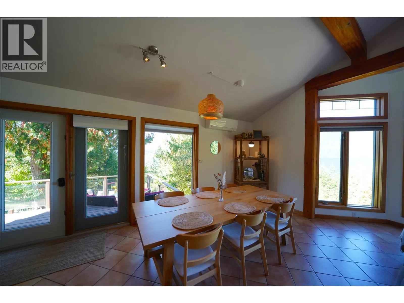 230 Rainbow Ridge Road