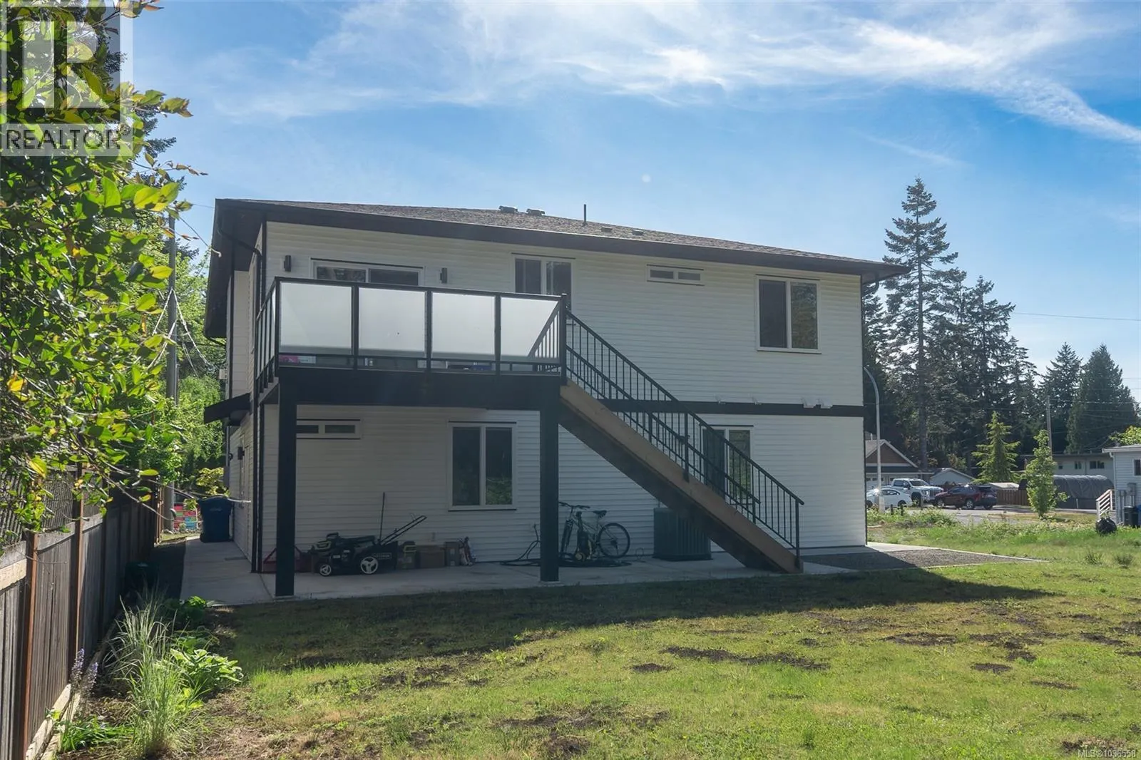 5254 Sherbourne Dr