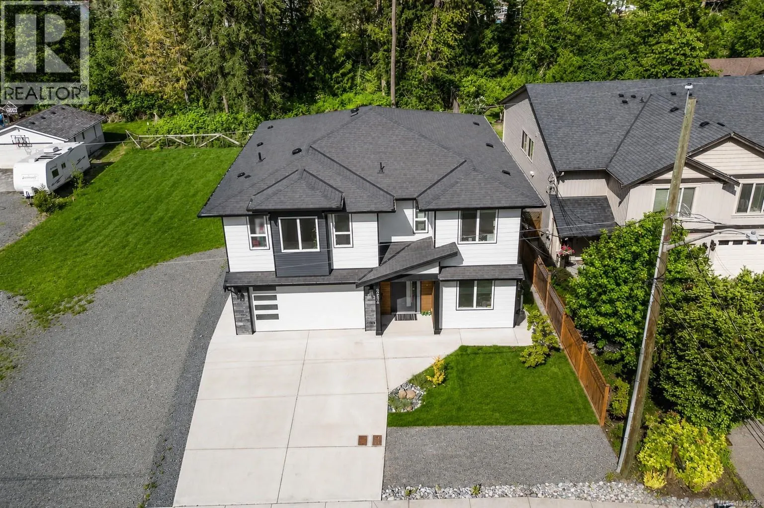 5254 Sherbourne Dr
