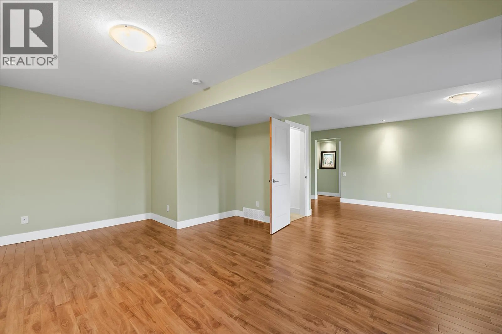 2308 Pine Vista Place