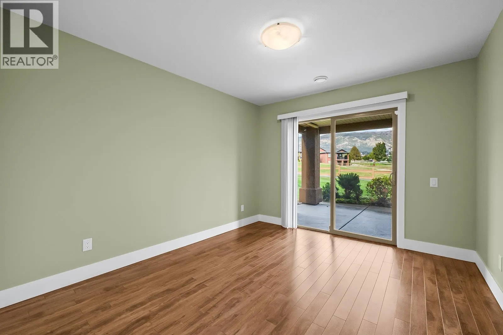 2308 Pine Vista Place