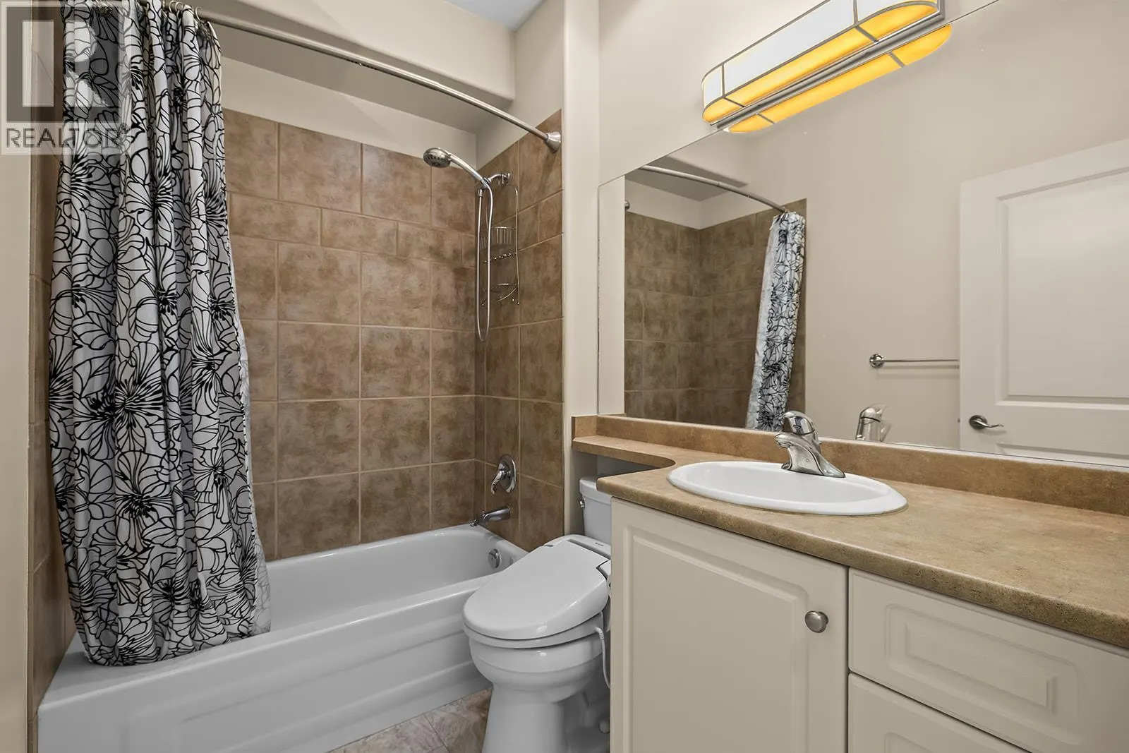 2308 Pine Vista Place