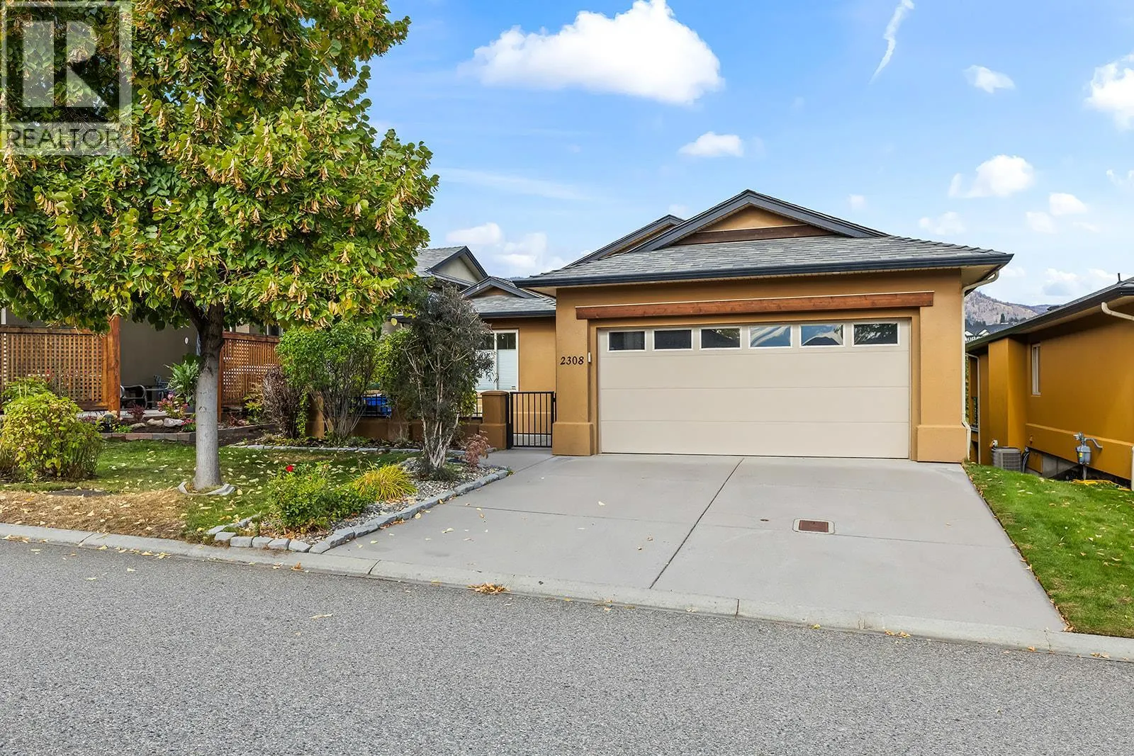 2308 Pine Vista Place