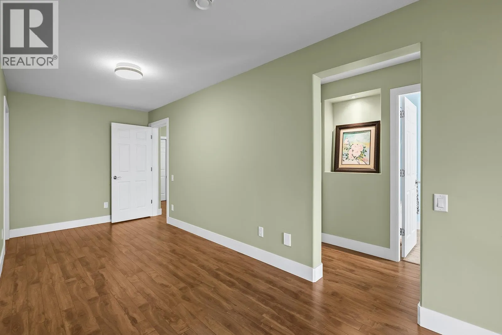 2308 Pine Vista Place