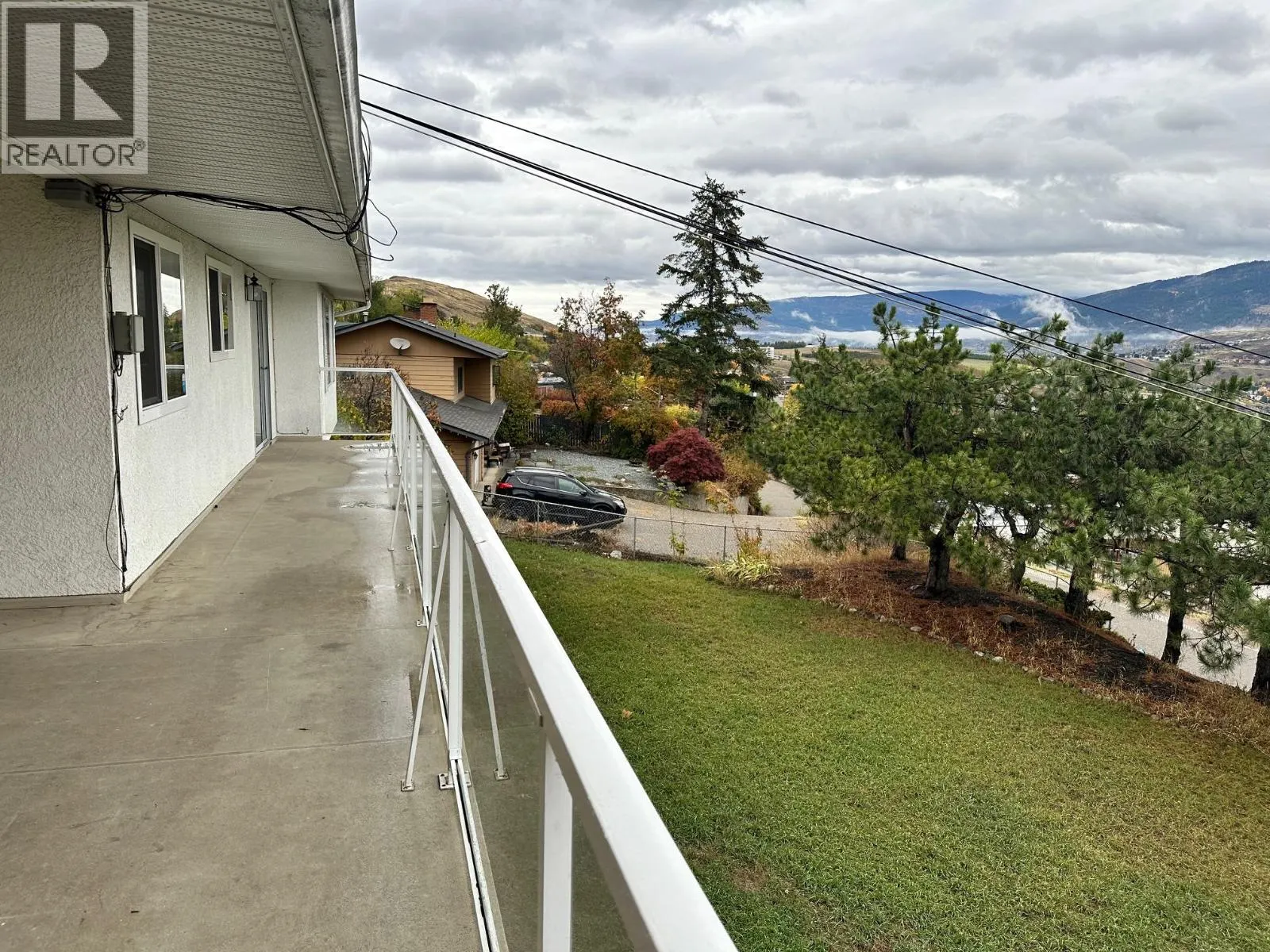 7910 Lakeview Drive
