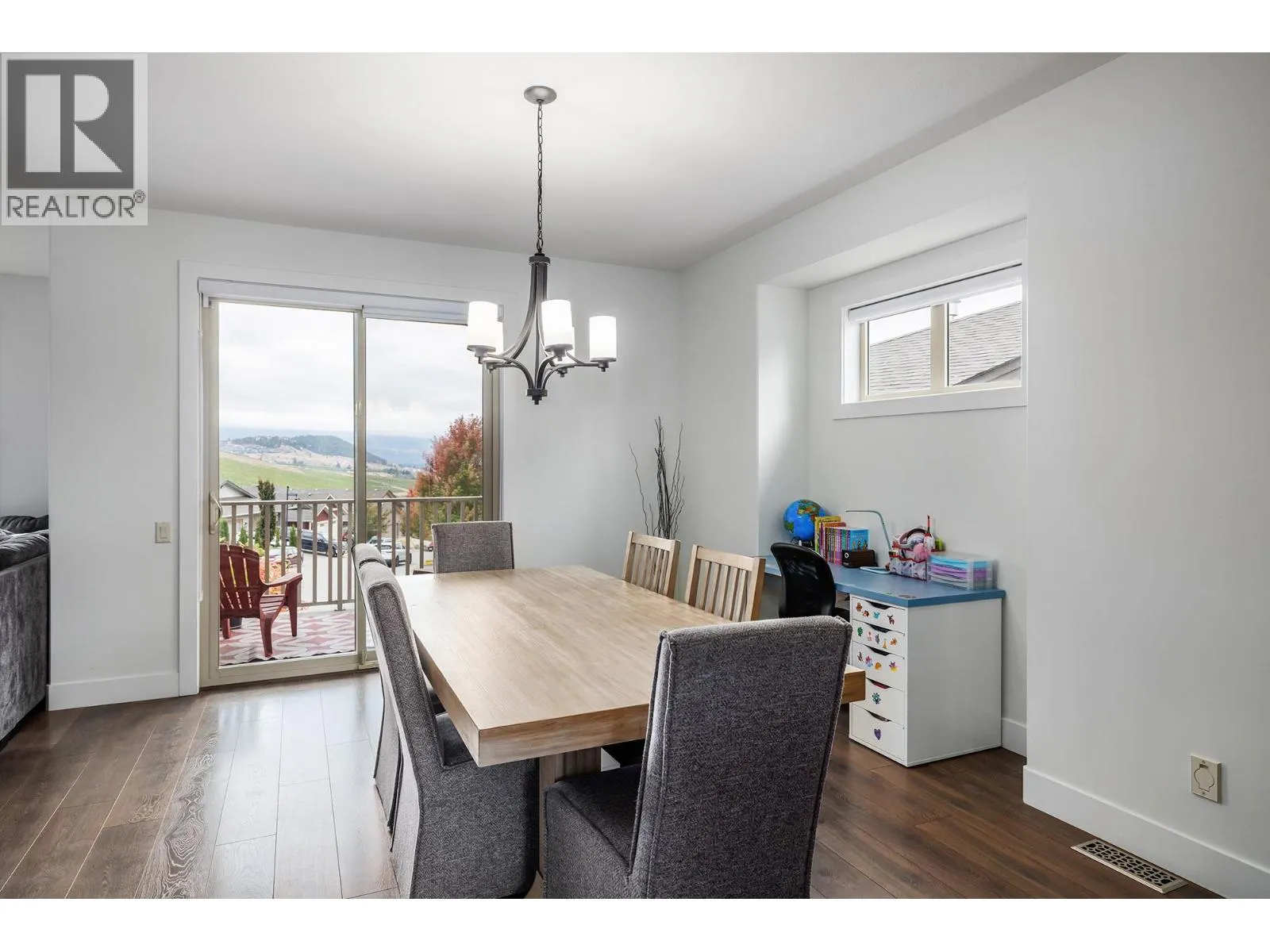 1858 Split Rail Place