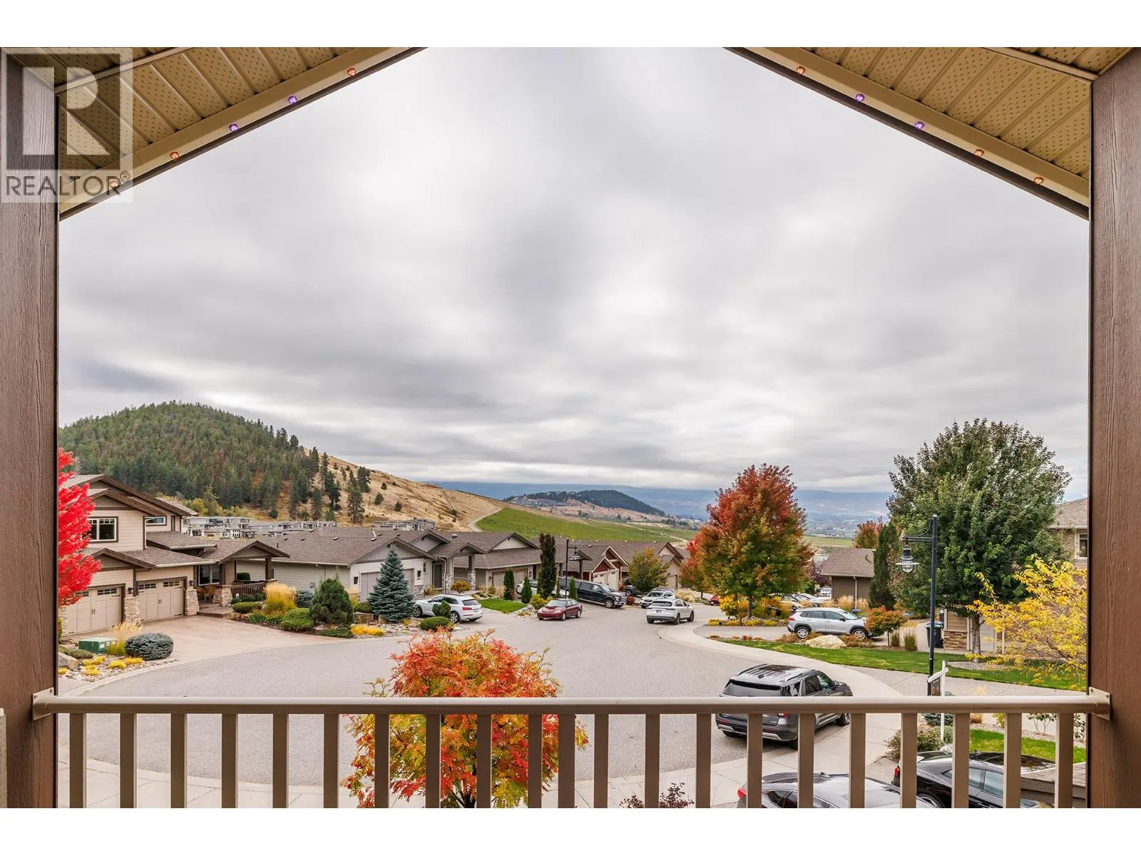 1858 Split Rail Place