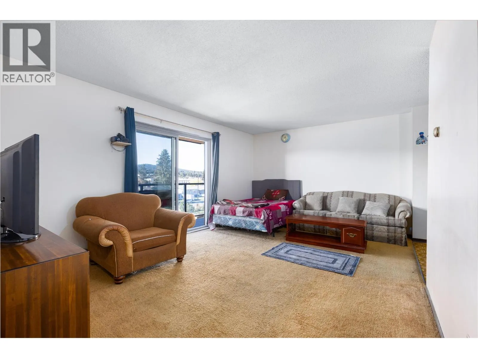 606 18TH  N Avenue Unit# 406