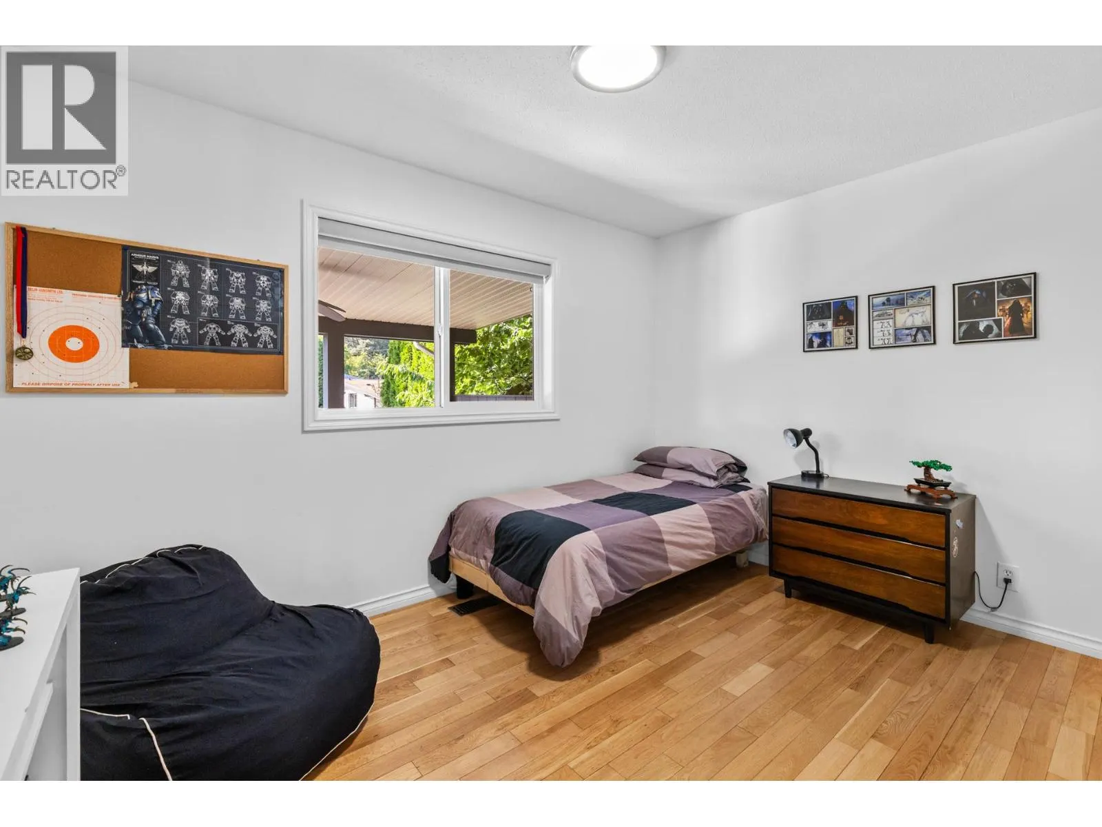 1112 Pinecrest Lane