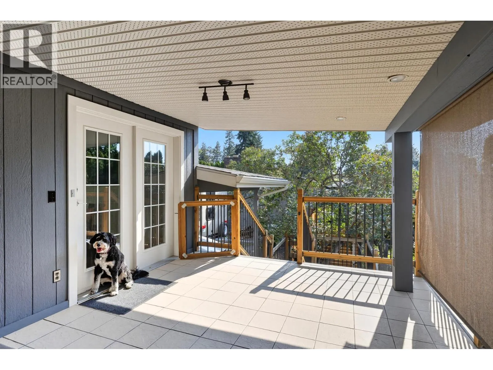1112 Pinecrest Lane