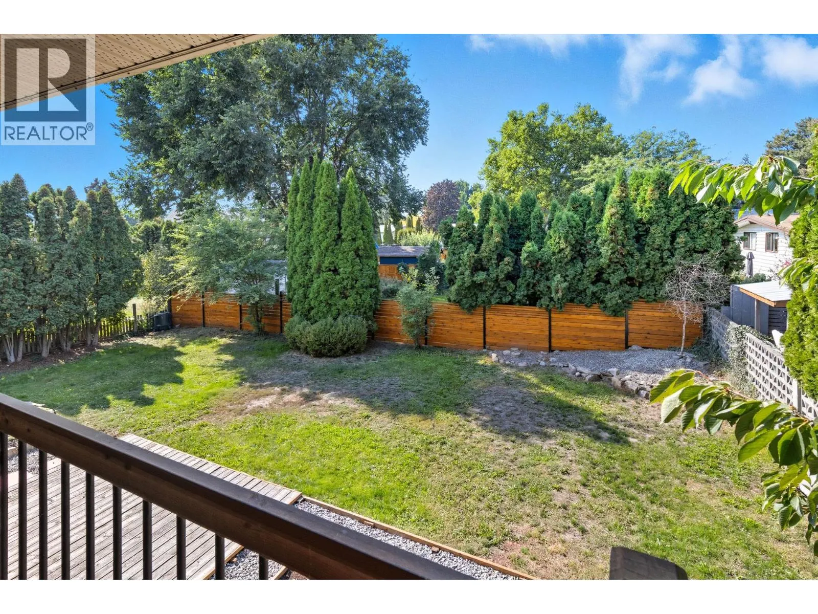1112 Pinecrest Lane
