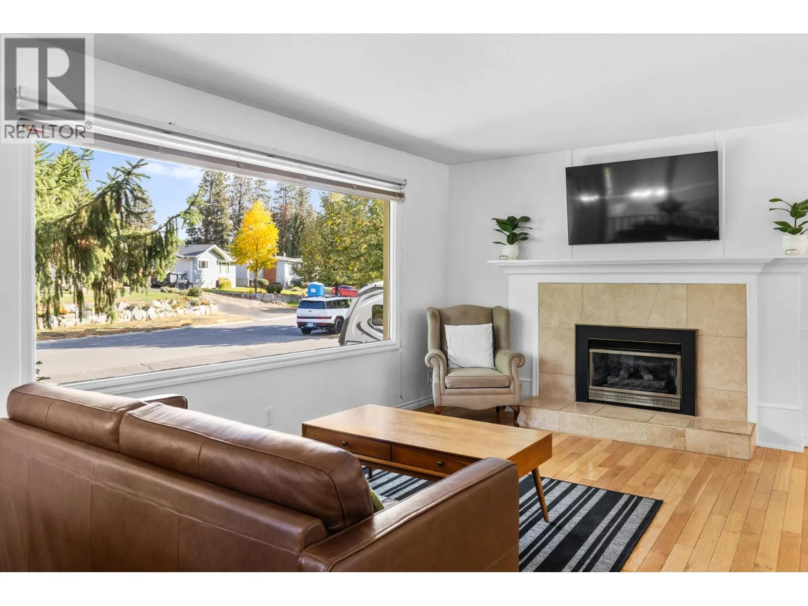1112 Pinecrest Lane