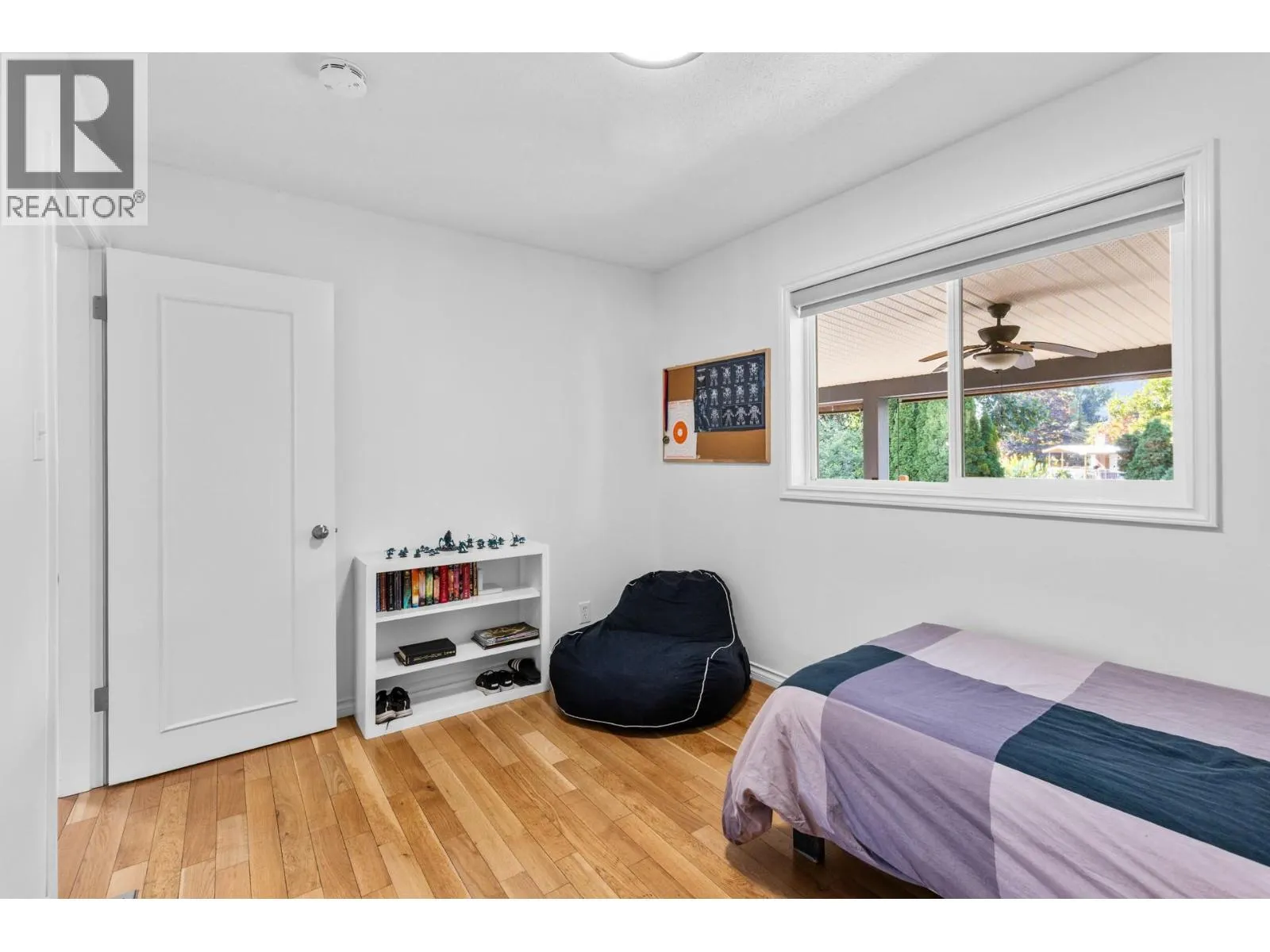 1112 Pinecrest Lane