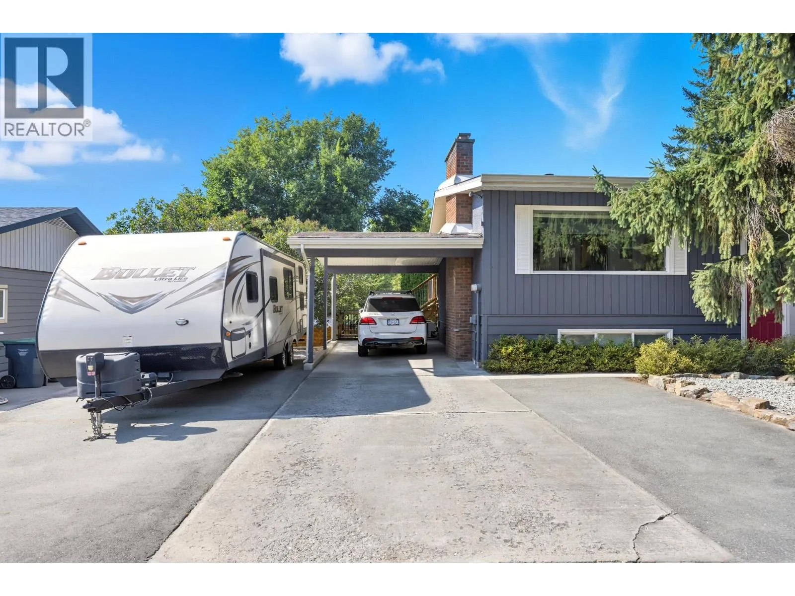 1112 Pinecrest Lane