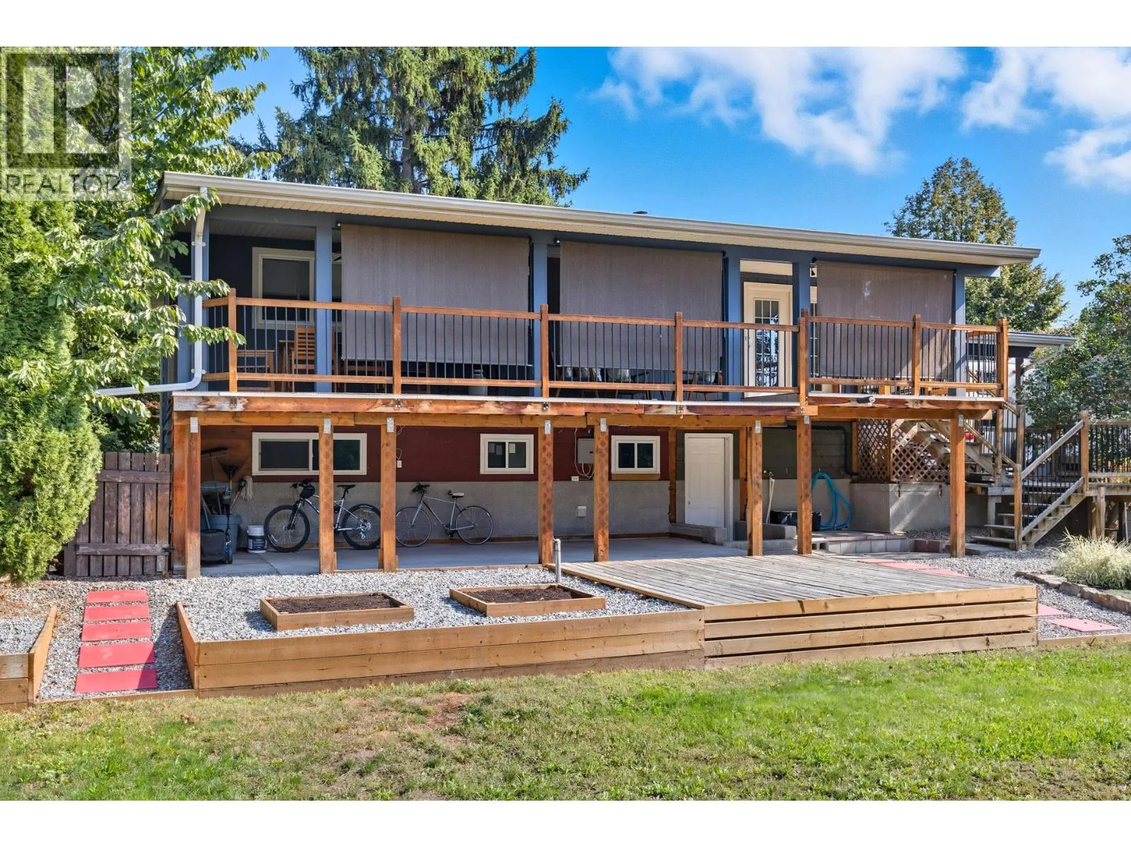 1112 Pinecrest Lane