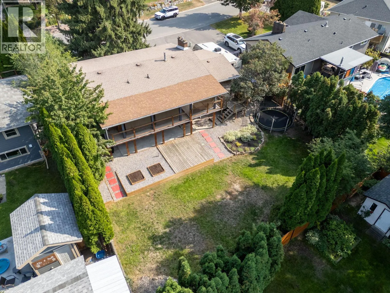 1112 Pinecrest Lane
