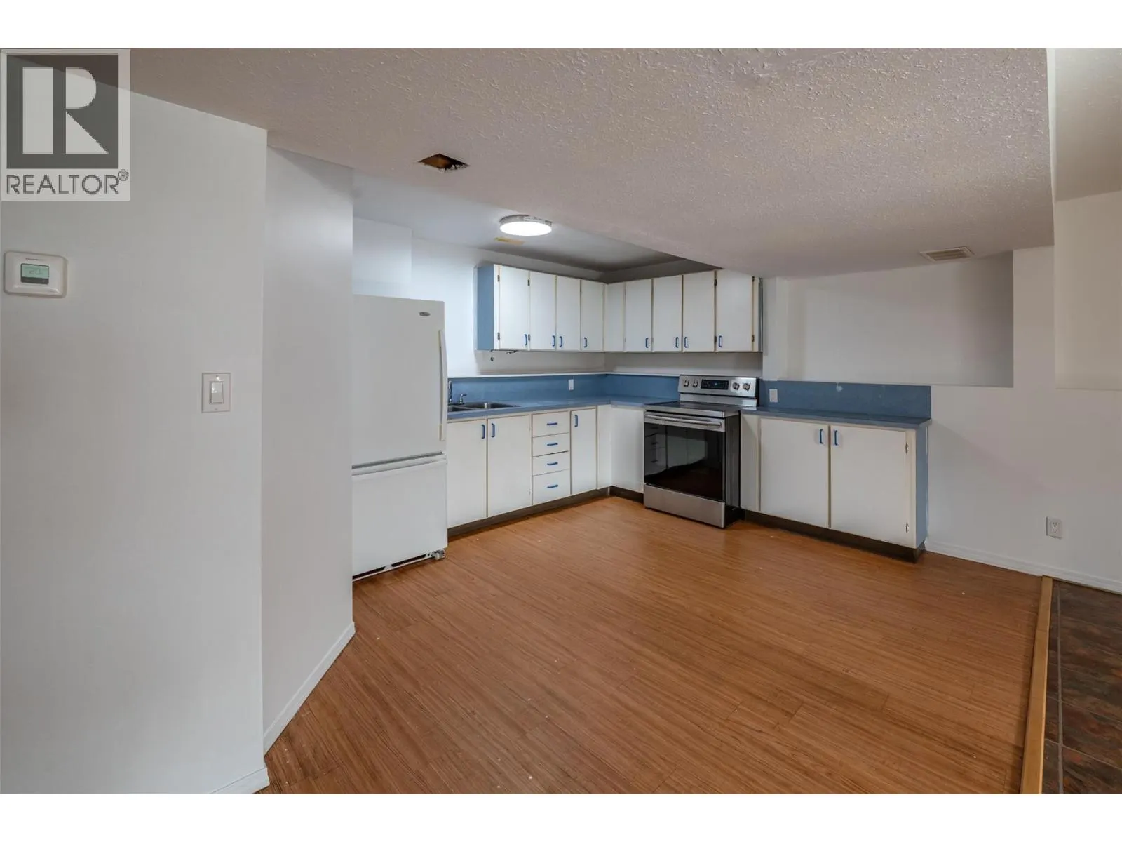 10703 Prairie Valley Road