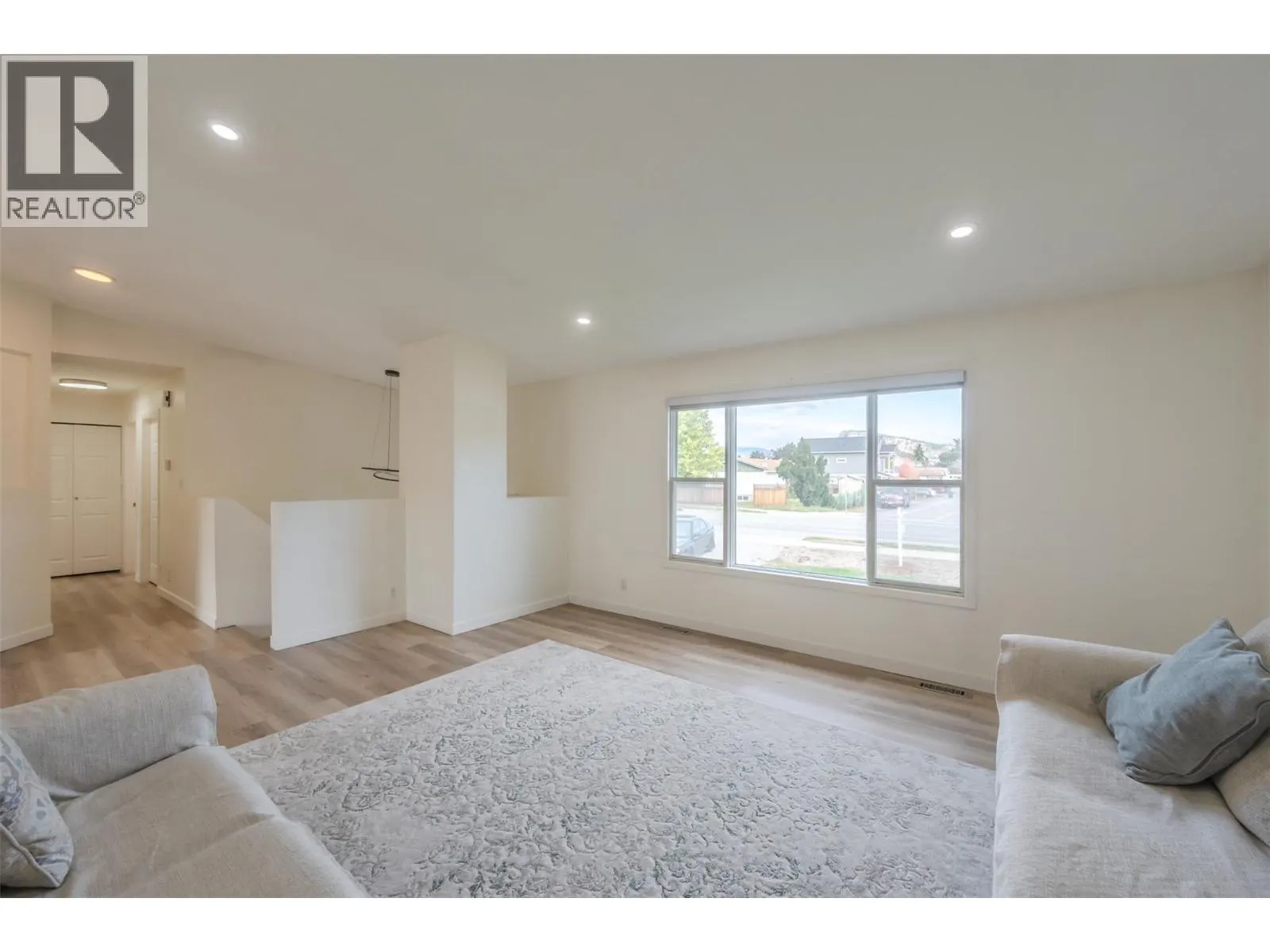10703 Prairie Valley Road