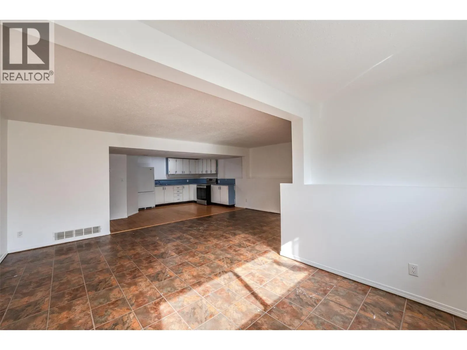 10703 Prairie Valley Road