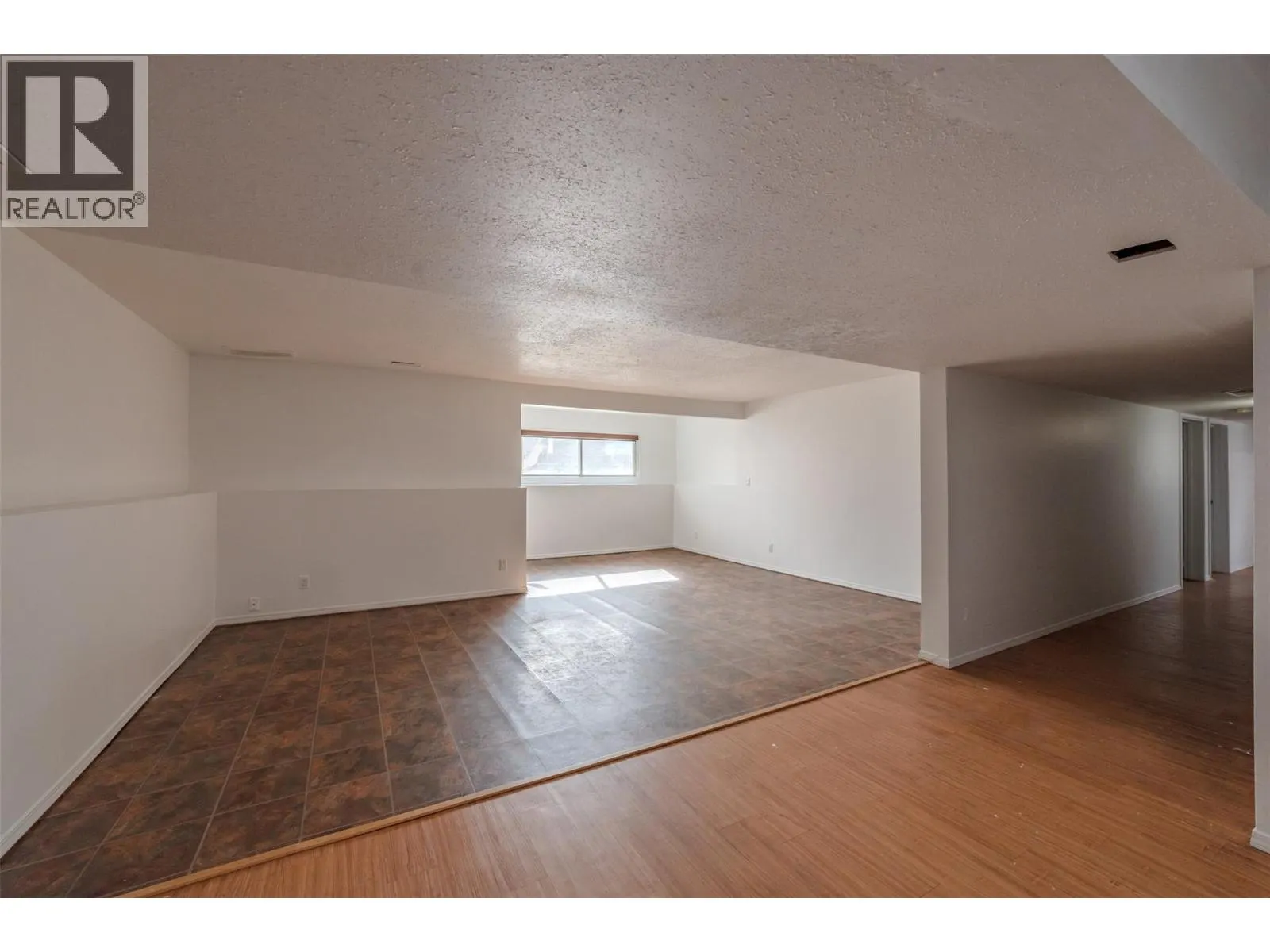 10703 Prairie Valley Road