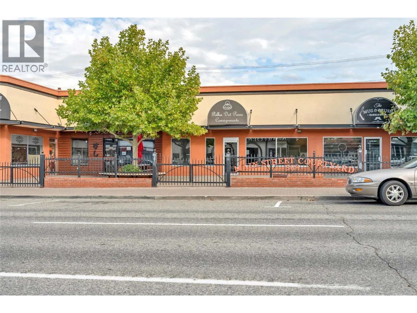 564 Main Street Unit# 120