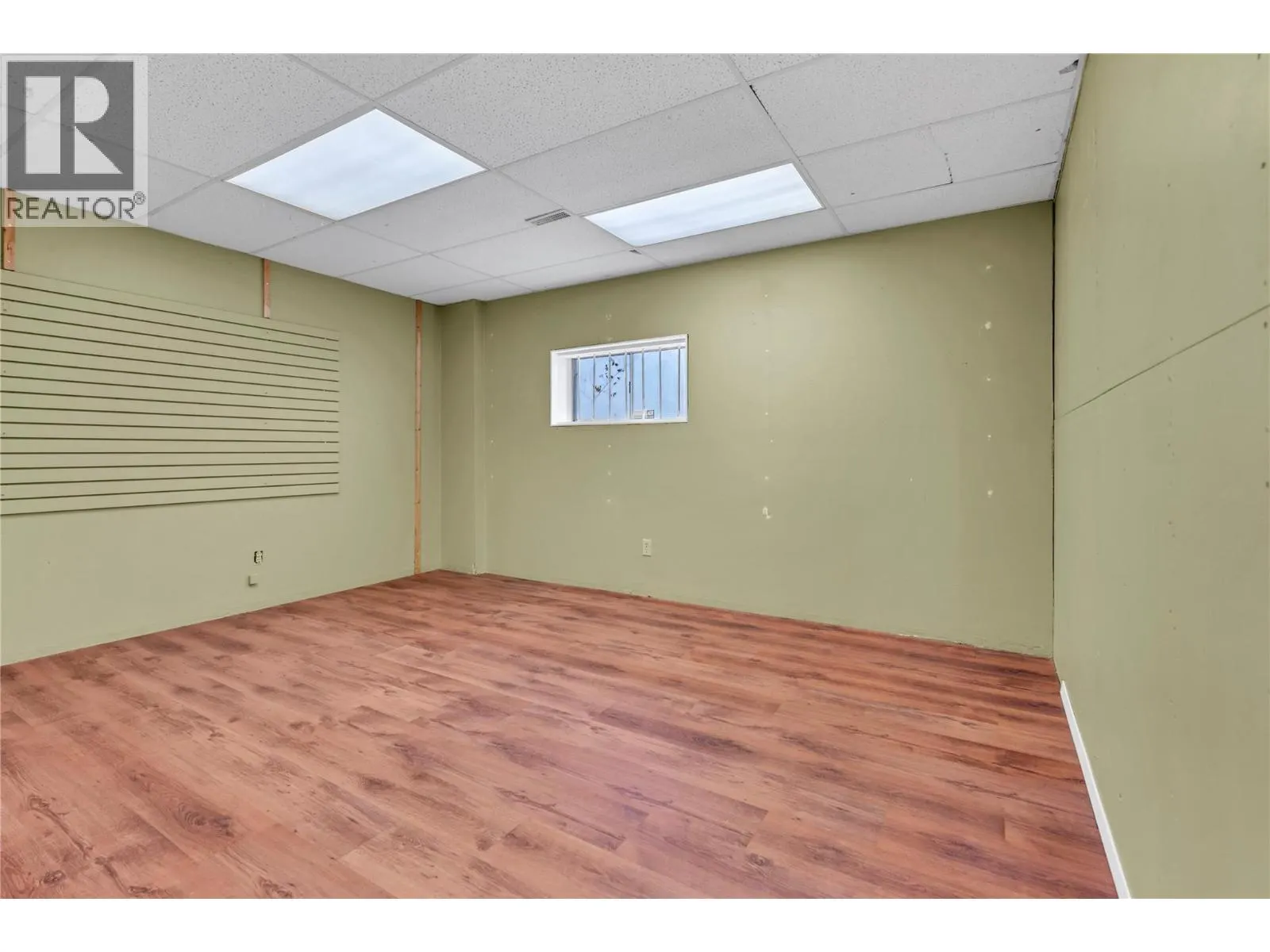 564 Main Street Unit# 120