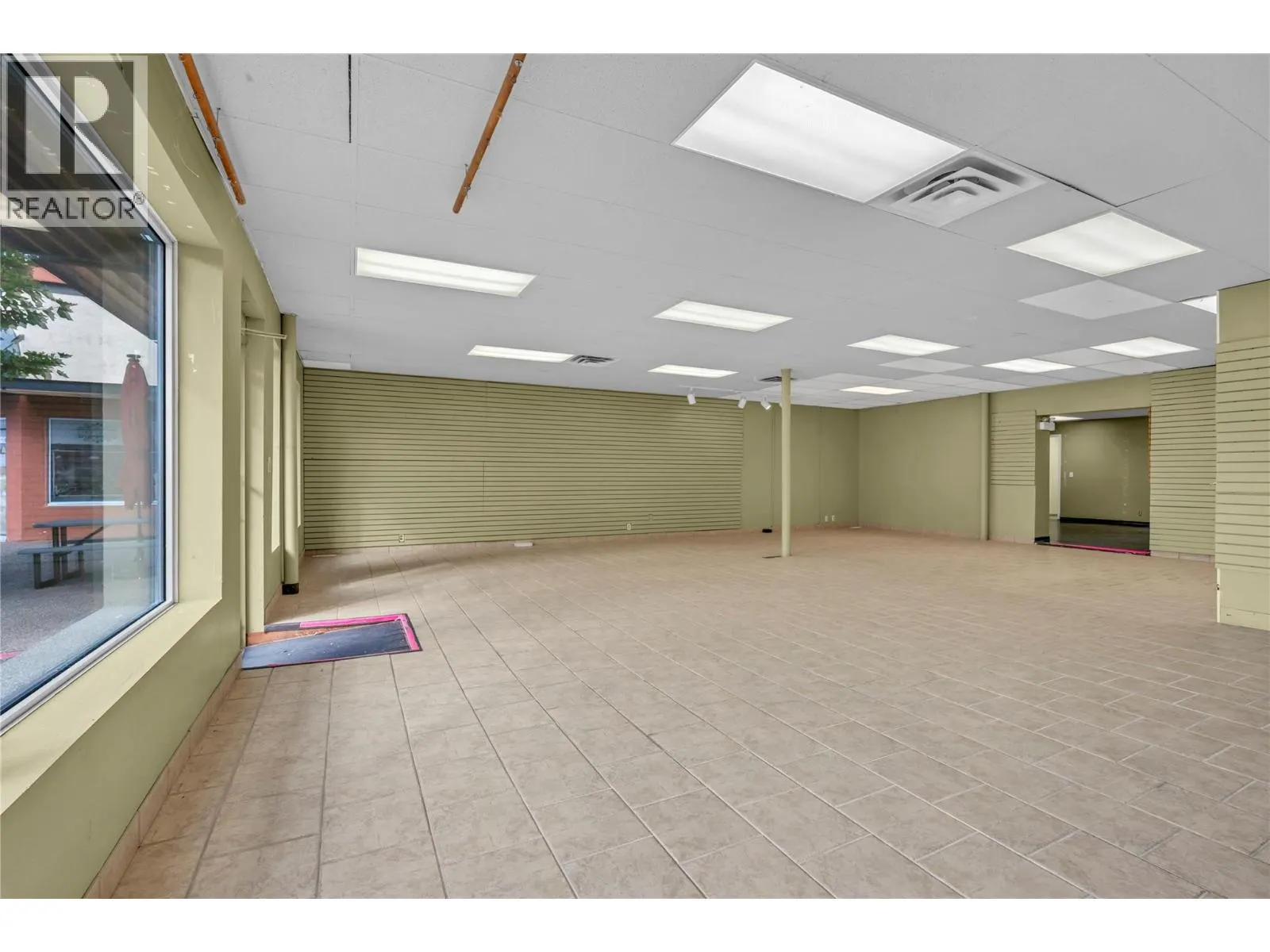 564 Main Street Unit# 120