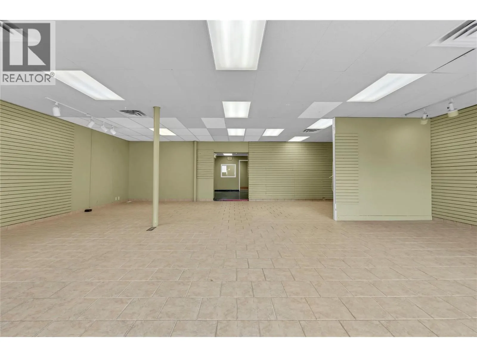 564 Main Street Unit# 120