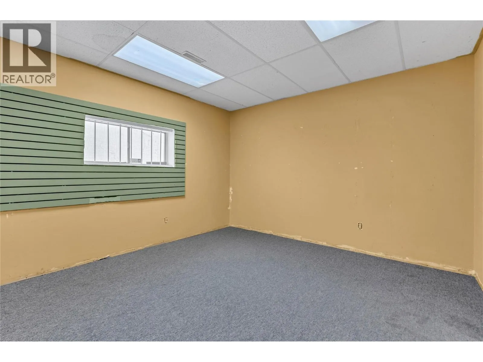 564 Main Street Unit# 120