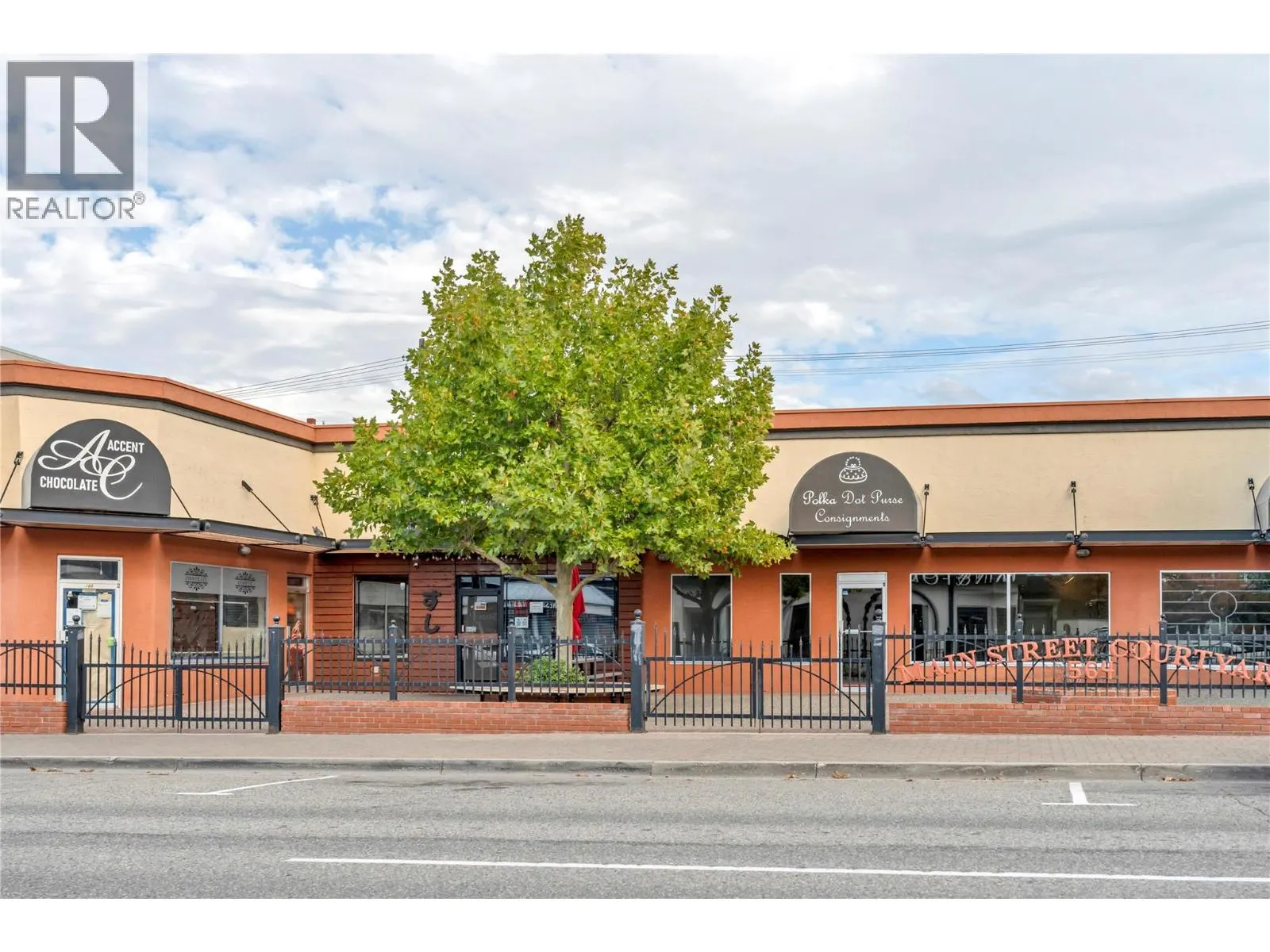 564 Main Street Unit# 120