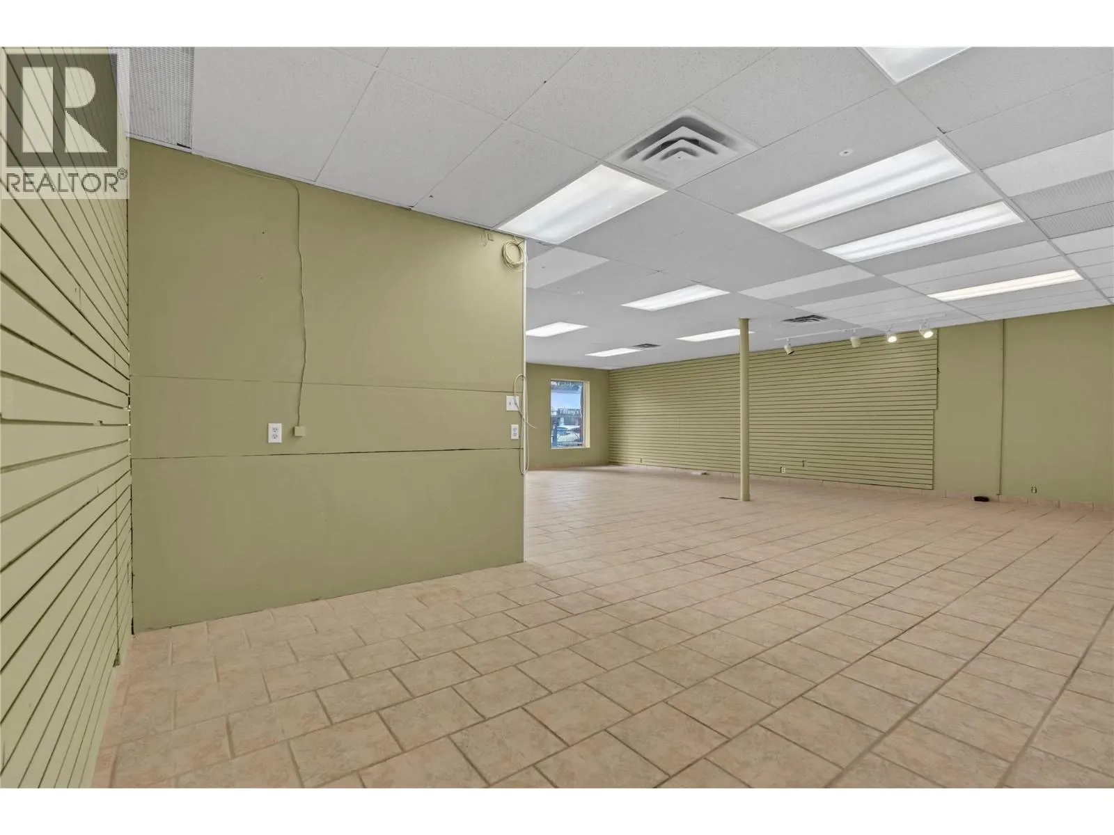 564 Main Street Unit# 120