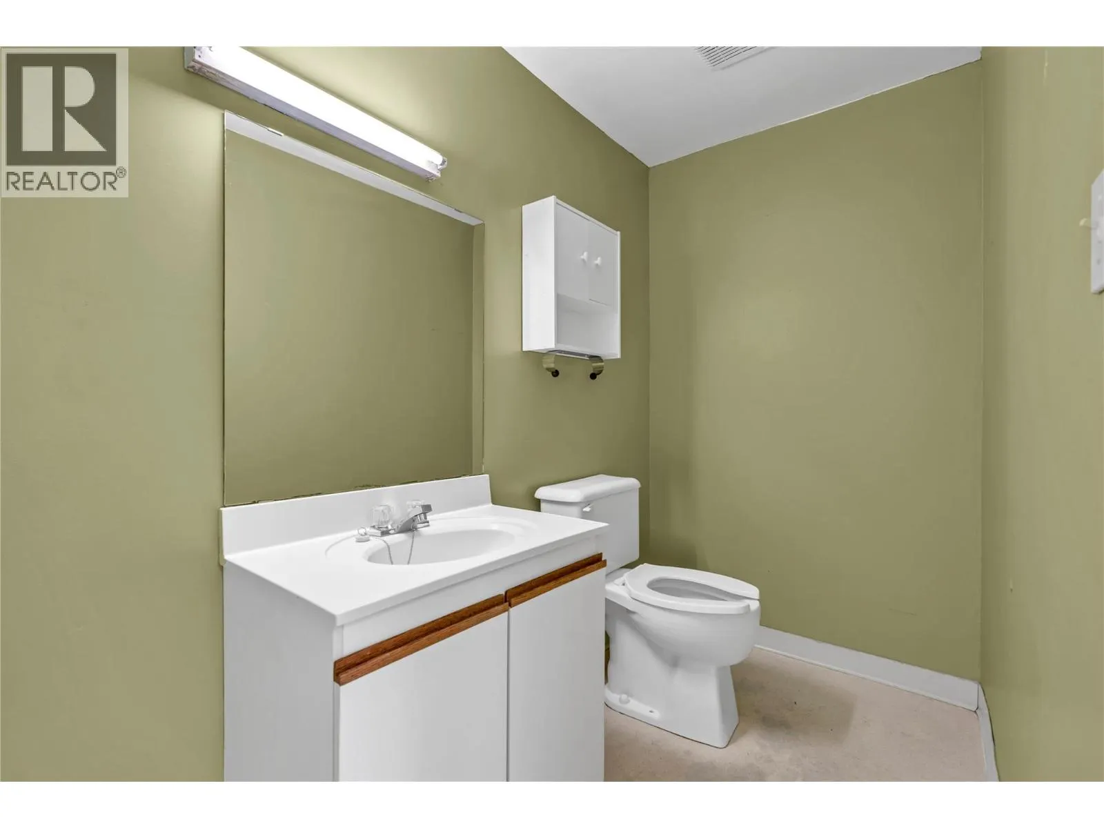 564 Main Street Unit# 120