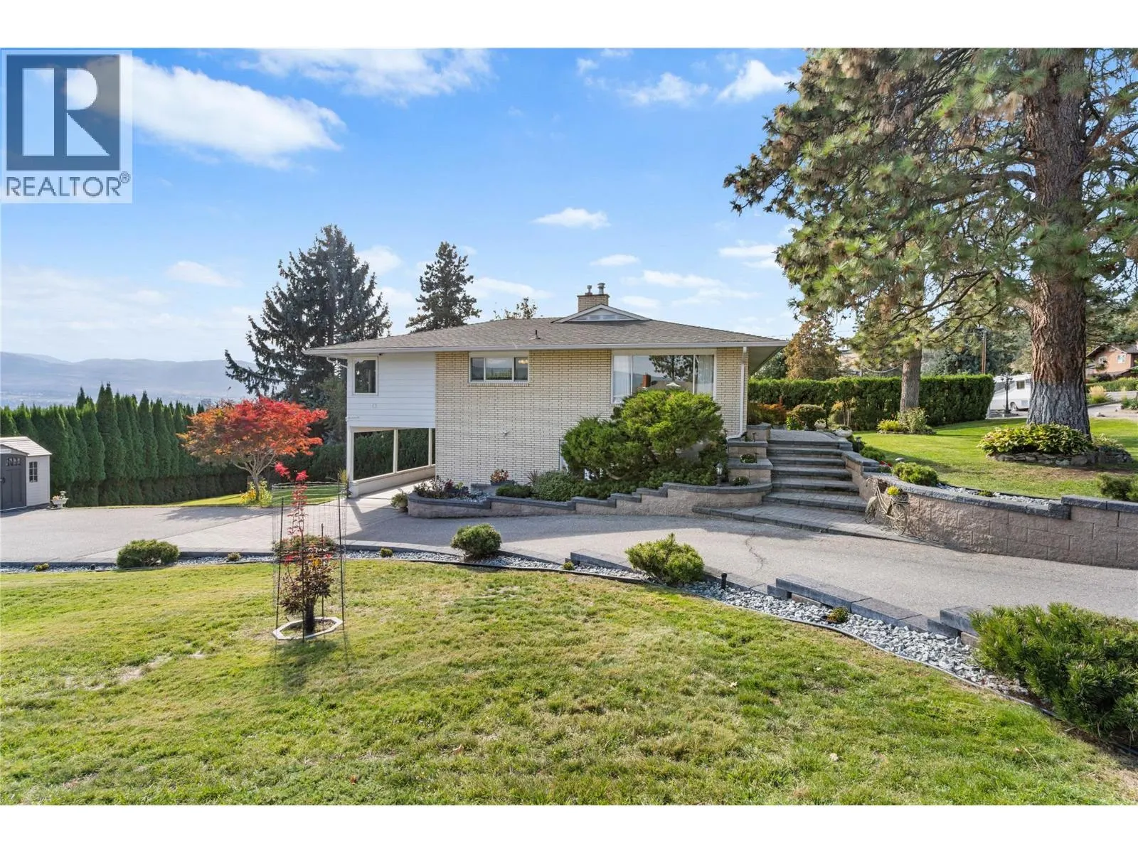 3 Alameda Court