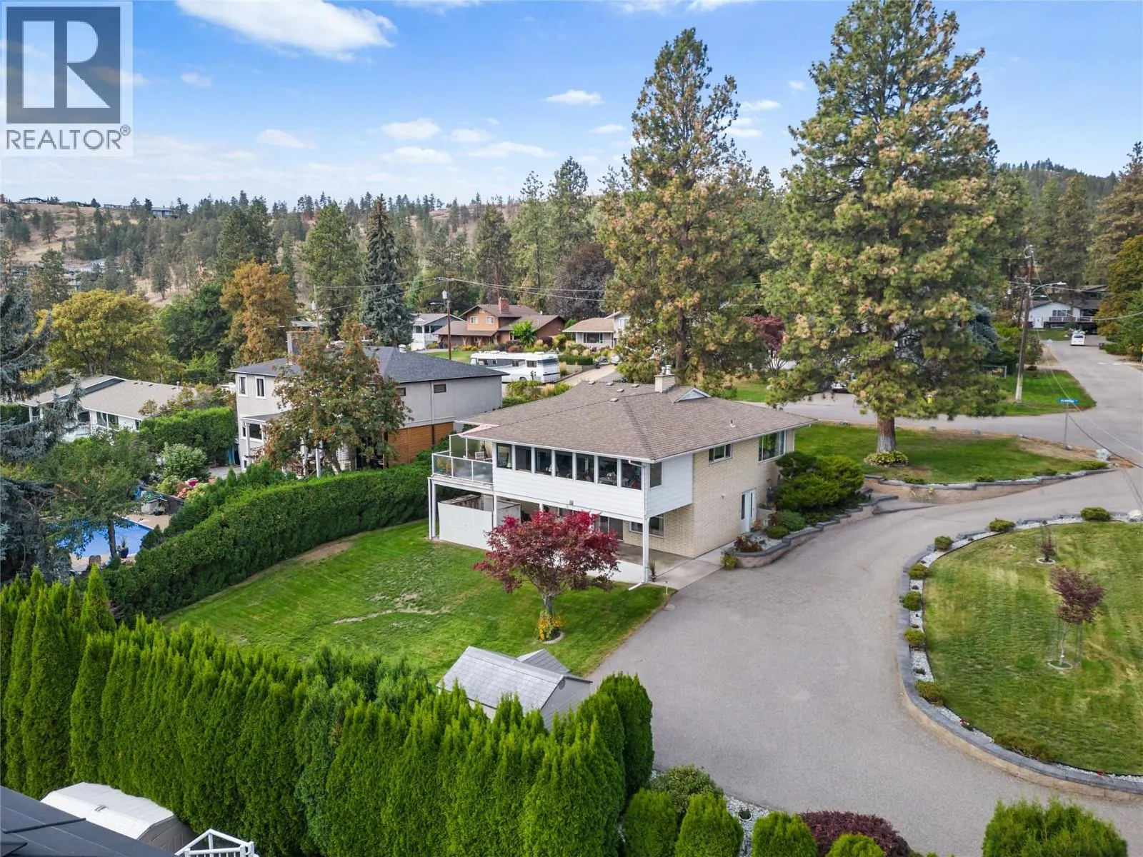 3 Alameda Court
