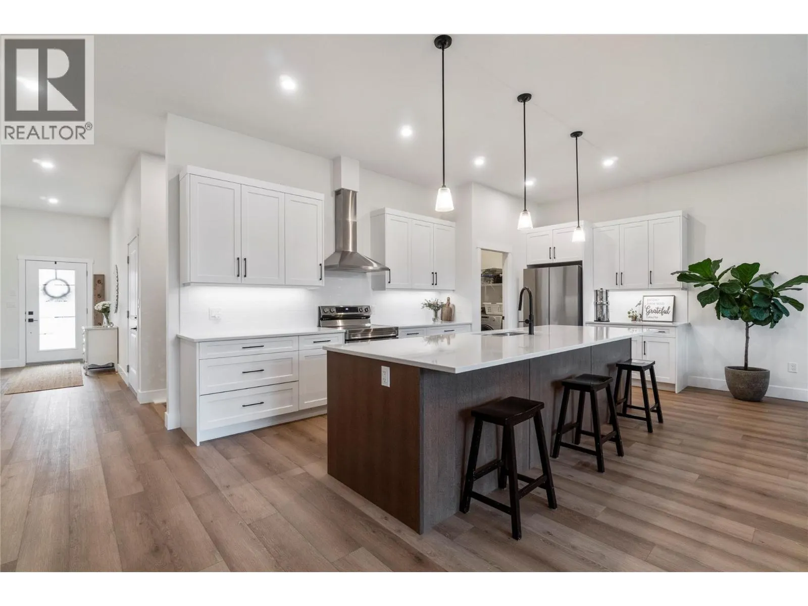 231 20 Street Unit# 14