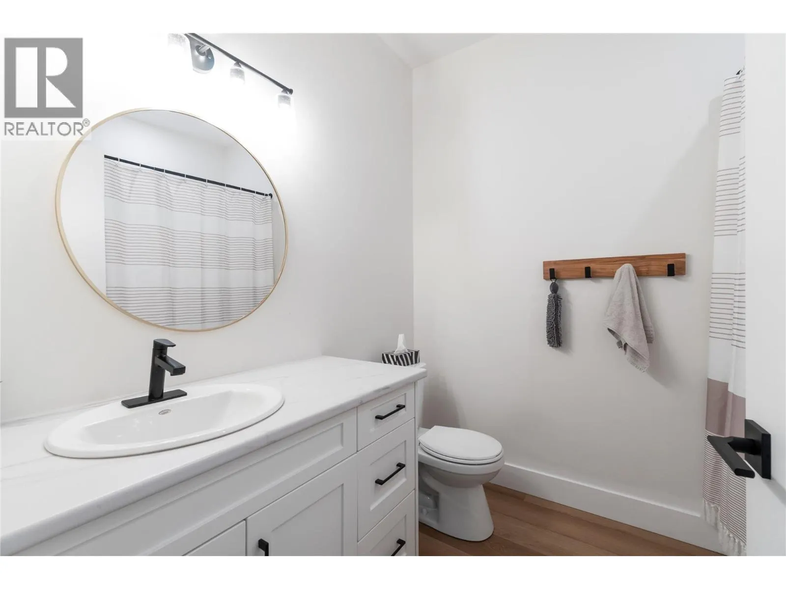 231 20 Street Unit# 14