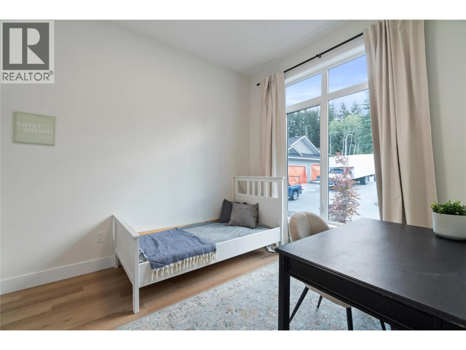 231 20 Street Unit# 14