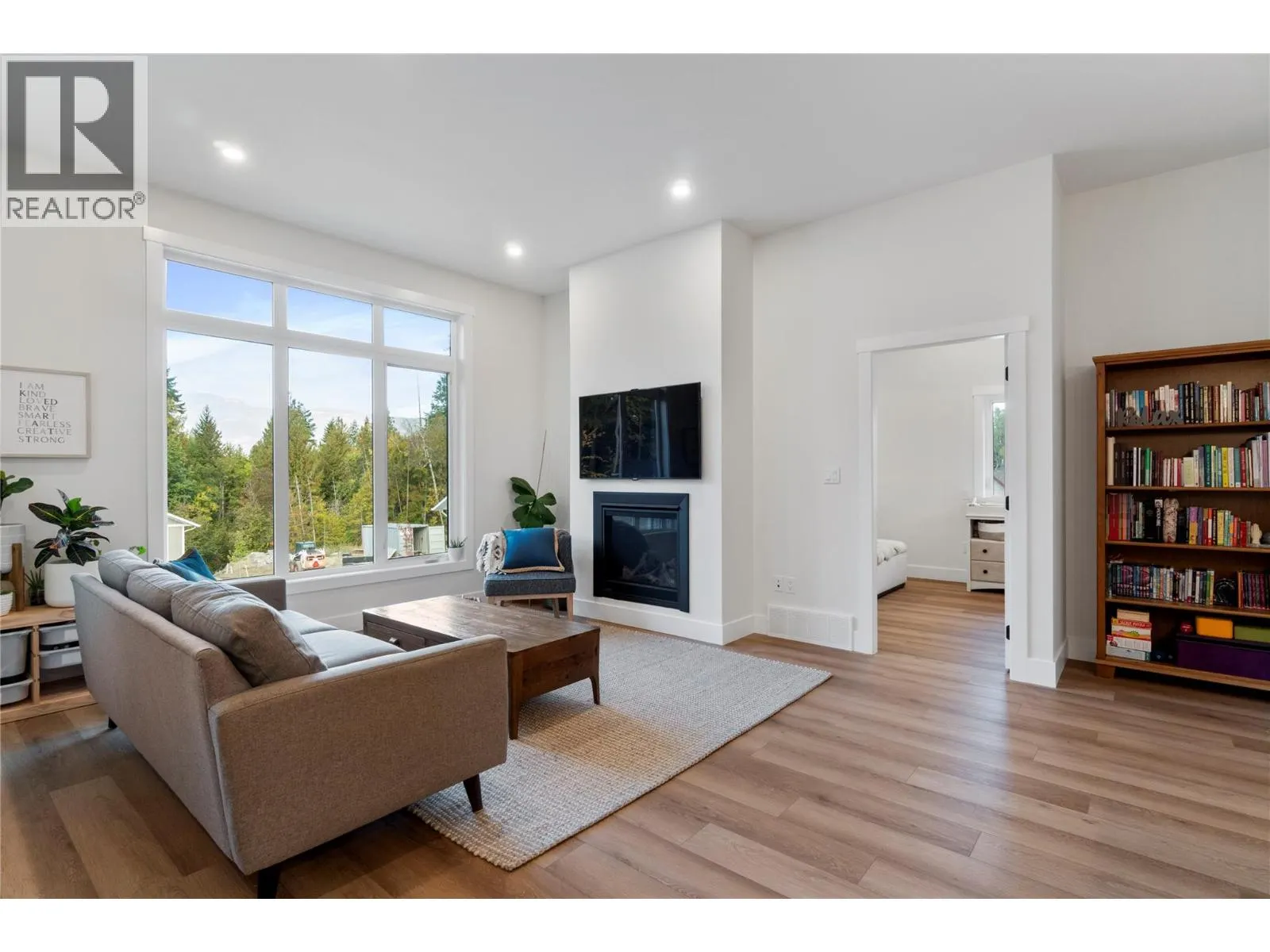 231 20 Street Unit# 14