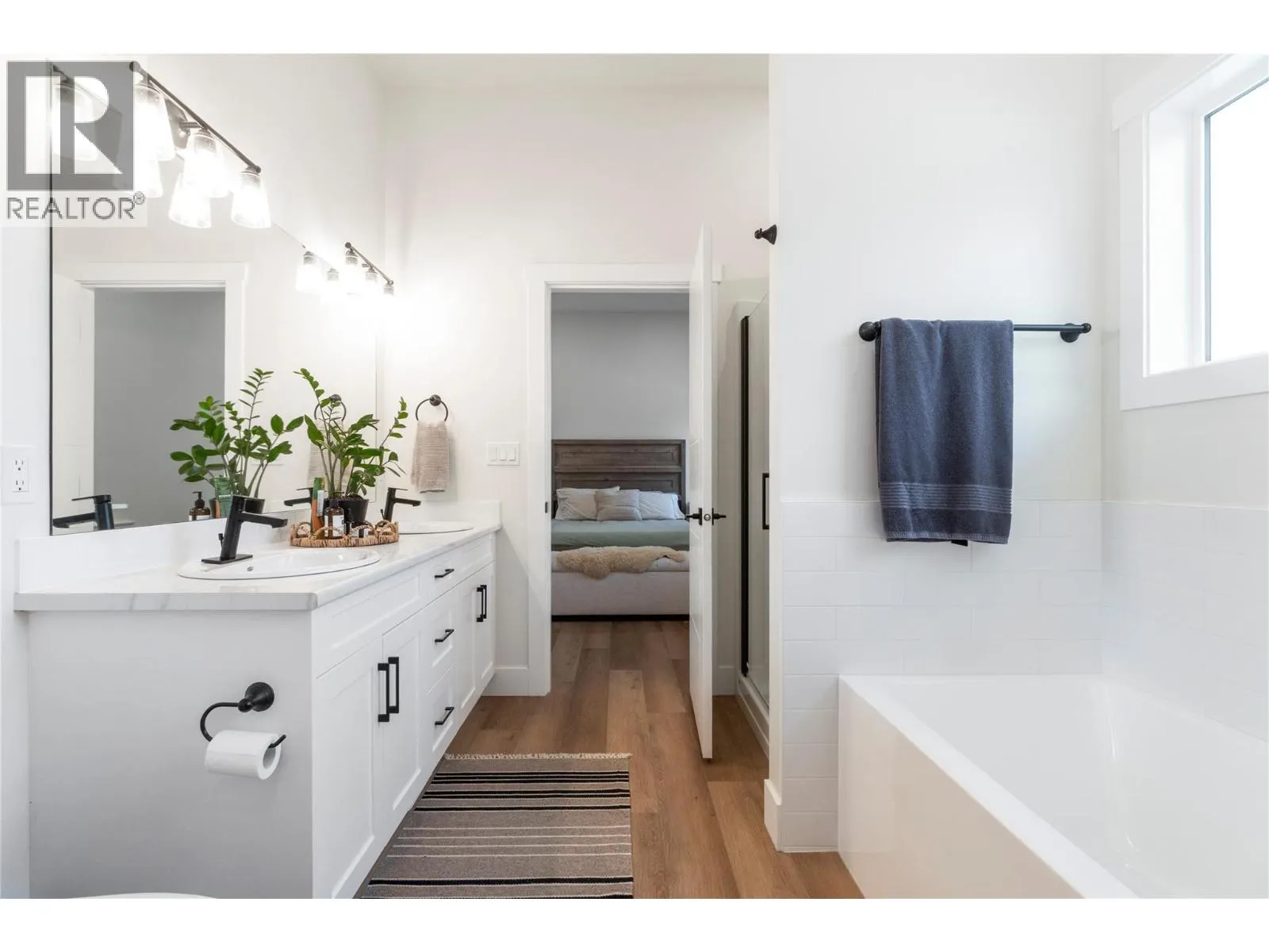 231 20 Street Unit# 14
