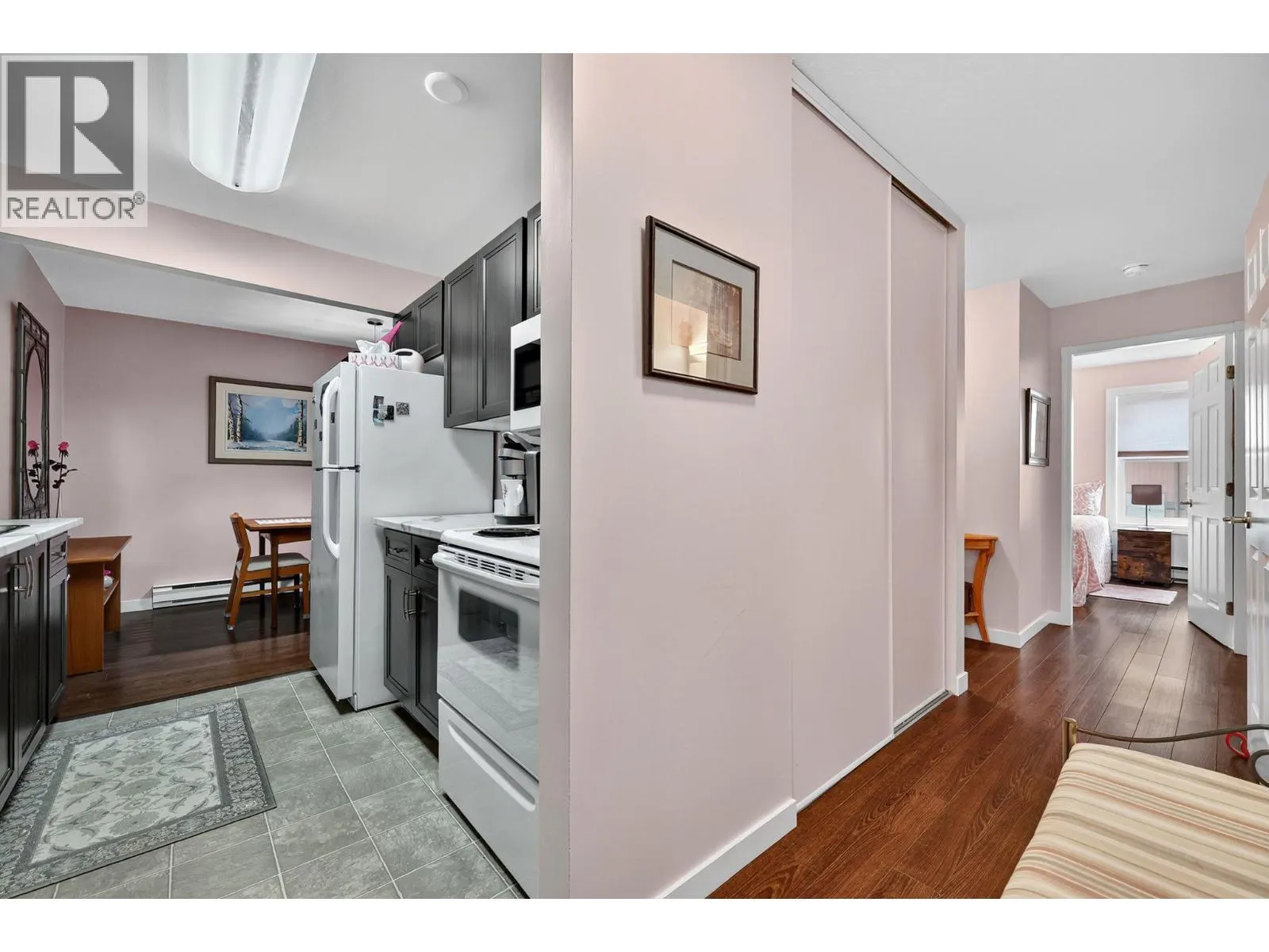 575 Sutherland Avenue Unit# 207
