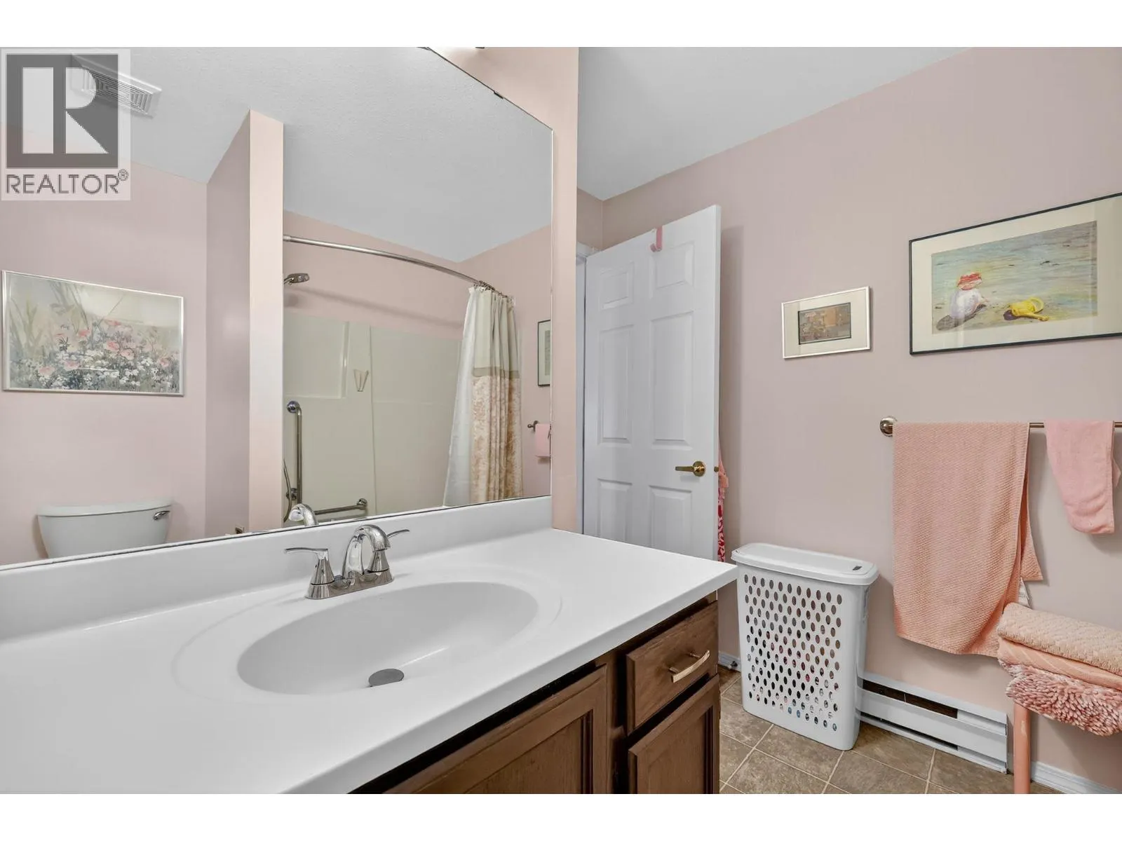 575 Sutherland Avenue Unit# 207